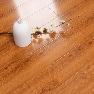 Guía Experta 2025 7 Claves para Elegir entre las Mejores Marcas de Suelo Laminado