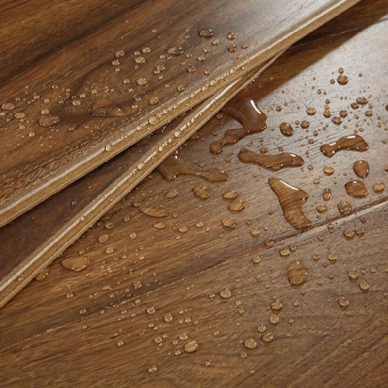 despues de que el piso laminado este empapado en agua, que hacemos