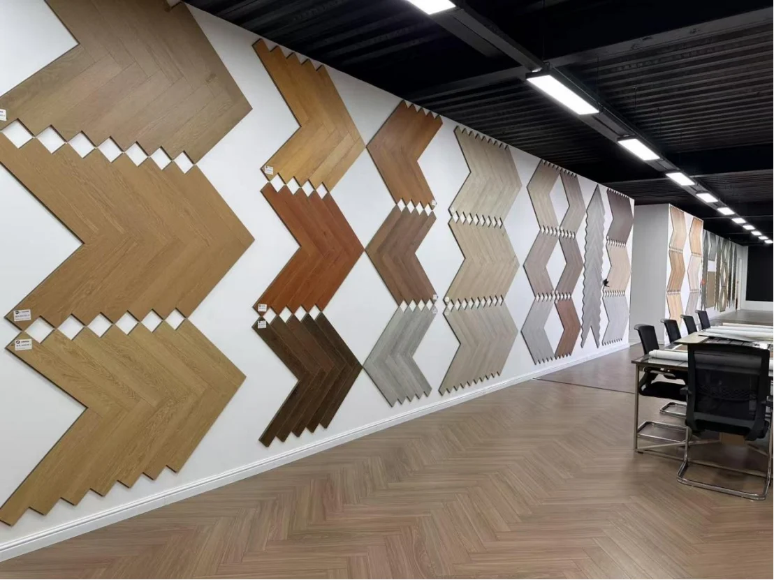 Gran inauguración del nuevo centro de experiencia en pisos-marcando el comienzo de una nueva Era de vivienda de calidad