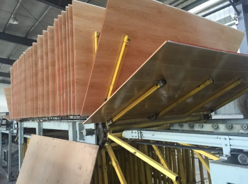 Fábrica LABSUN de pisos laminados y vinílicos en China